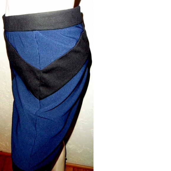 BCBGeneration NWOT Black Blue Knit Pencil Skirt - Picture 5 of 6